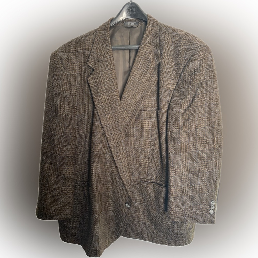 Men’s Sport Coat 54Sh; Brown Tweed with shades of blue running through it